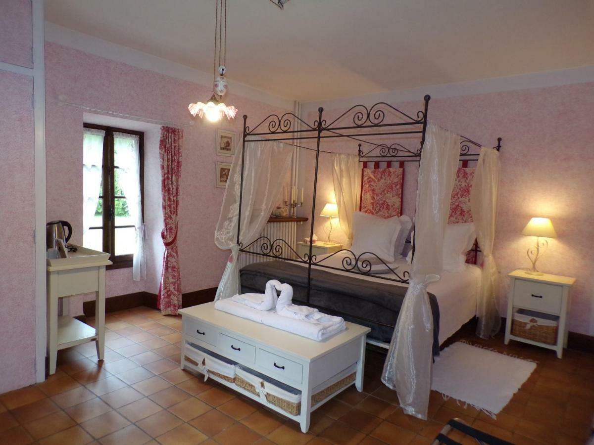 Moulin De Benedicty Bed & Breakfast Vers  Exterior photo